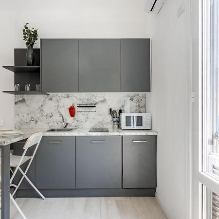 Bright Apt 600Mt From Viale Zara! มิลาน ภายนอก รูปภาพ